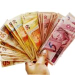 ballots, money, real, note, brazilian currency, brazil, fifty reals, currency, income, wage, finances, brazilian reais, one hundred reais, ten reais, money image, money picture, five reais, holding, hand holding money, money, money, money, money, money, income